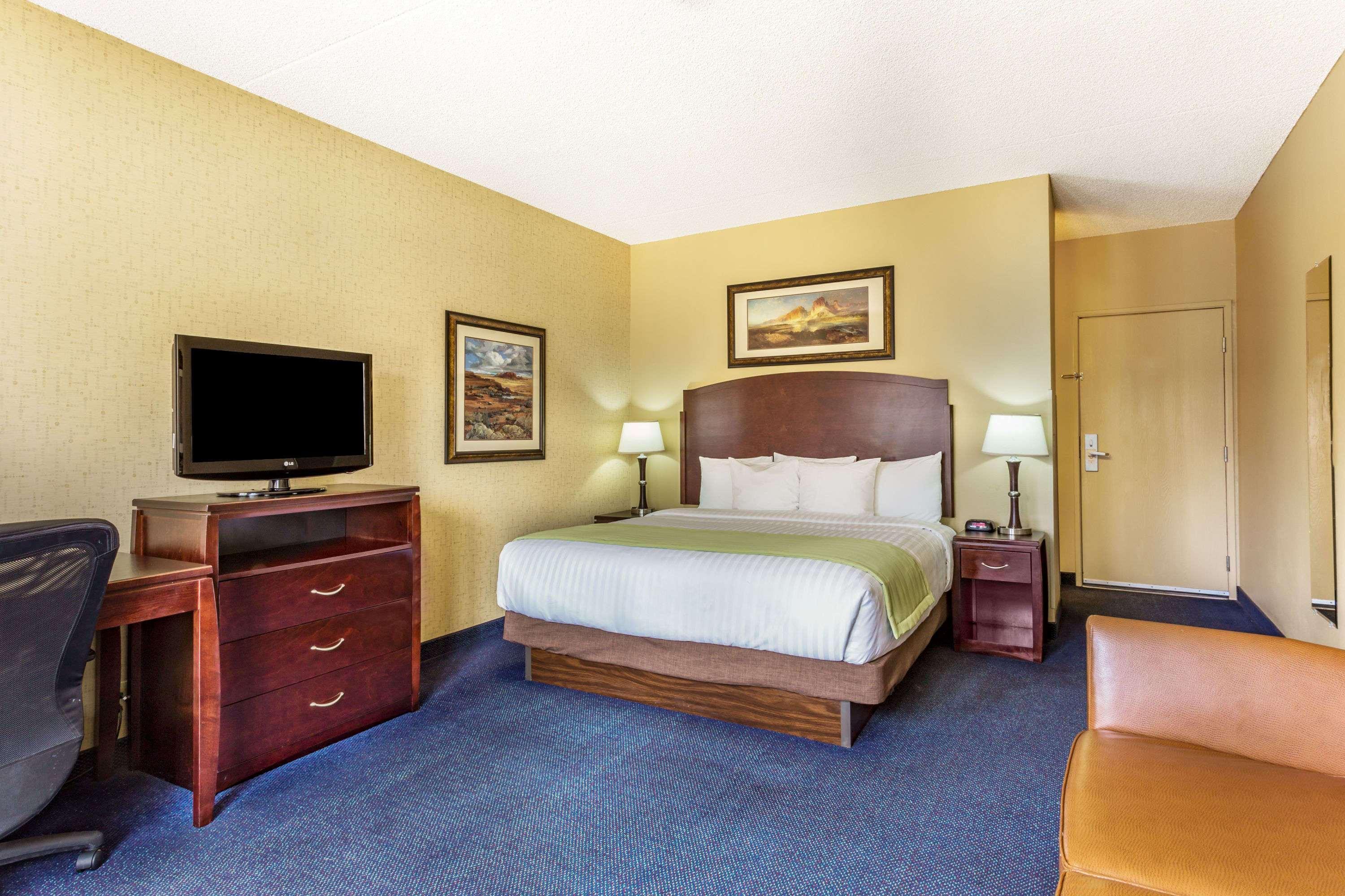 Days Inn & Suites By Wyndham Mesa Near Phoenix Eksteriør bilde