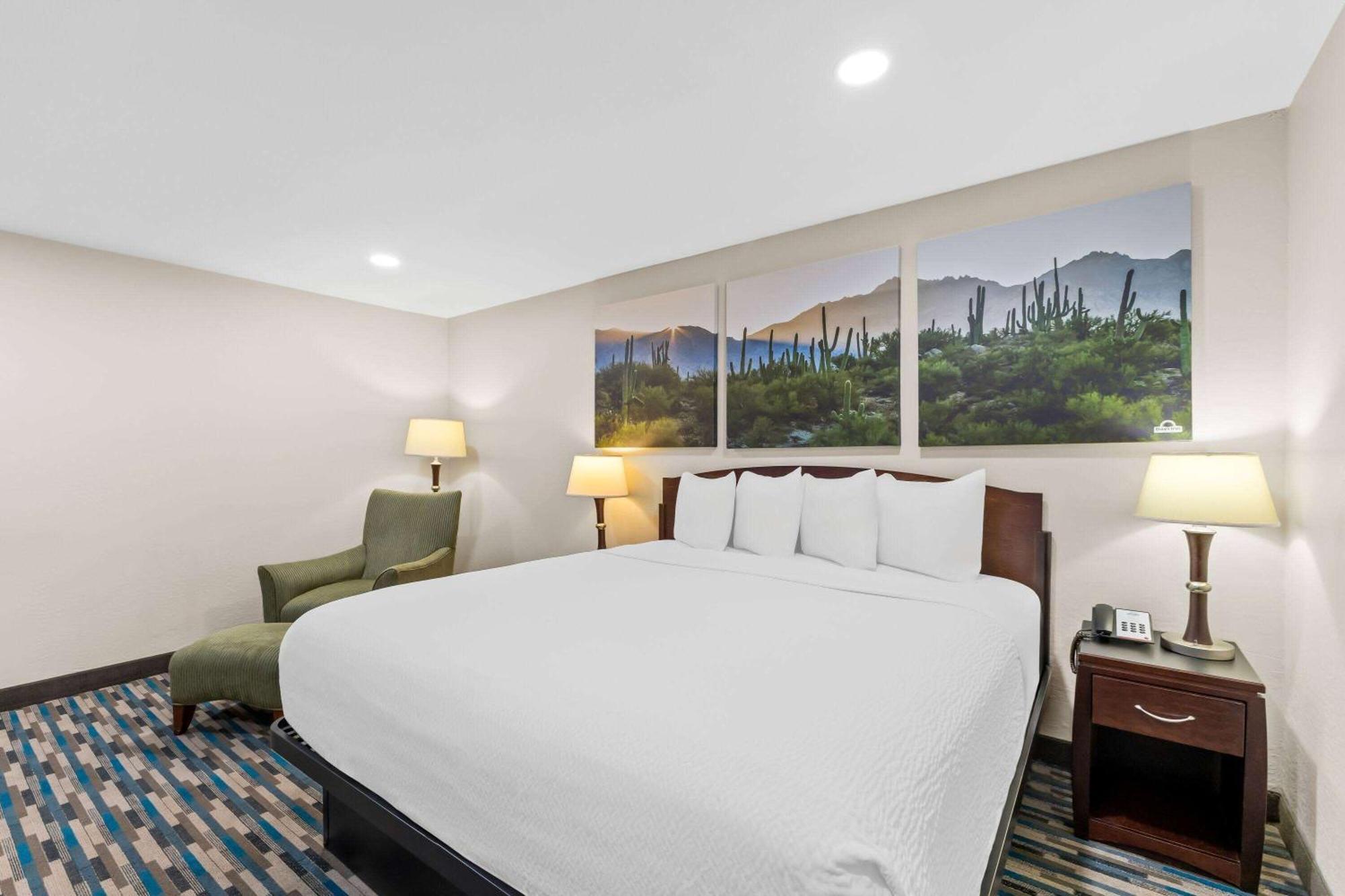 Days Inn & Suites By Wyndham Mesa Near Phoenix Eksteriør bilde