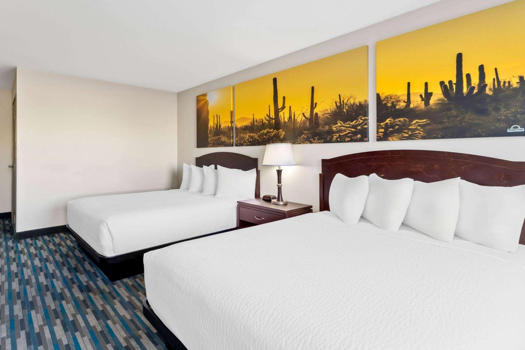 Days Inn & Suites By Wyndham Mesa Near Phoenix Eksteriør bilde