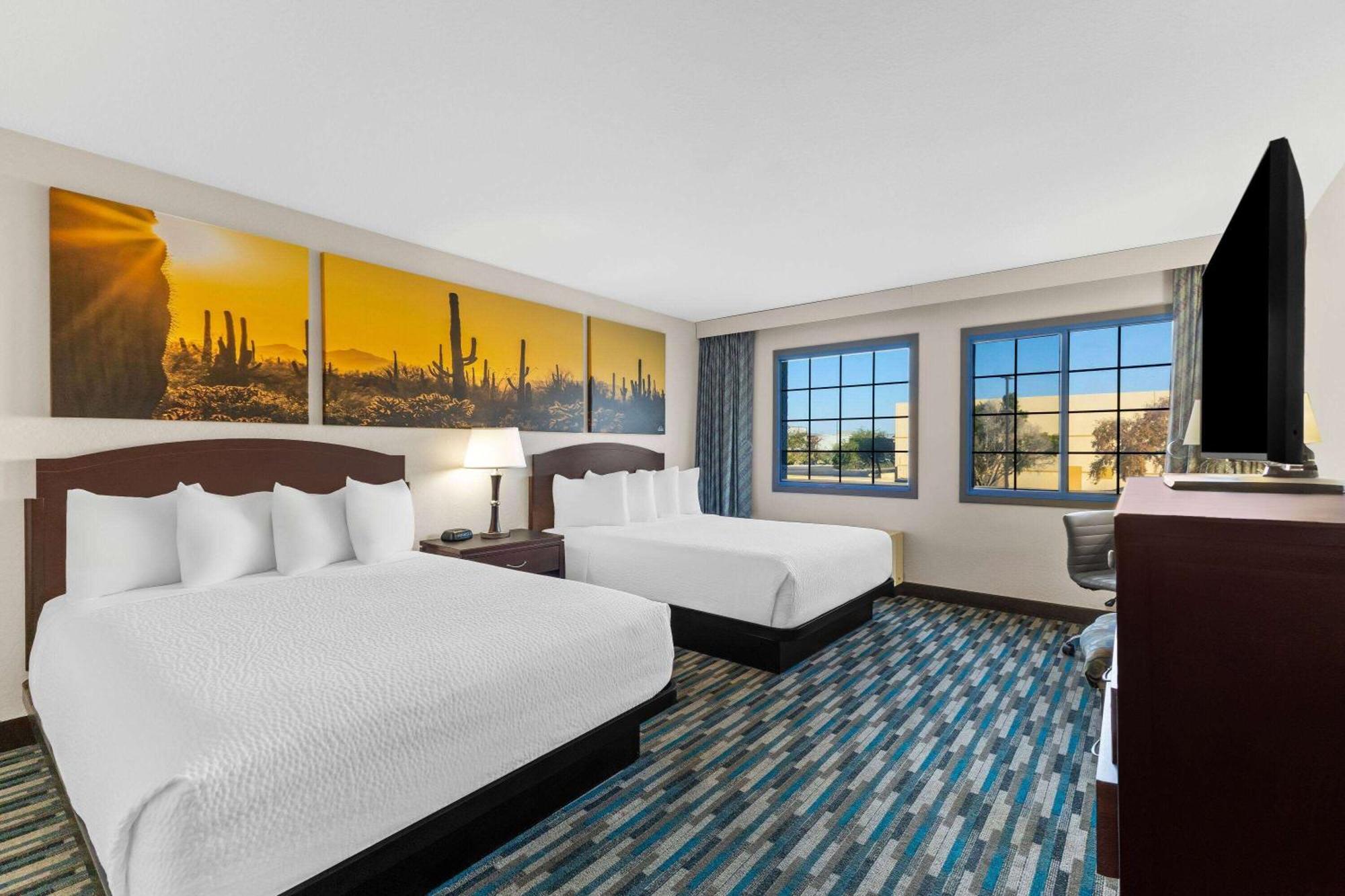 Days Inn & Suites By Wyndham Mesa Near Phoenix Eksteriør bilde