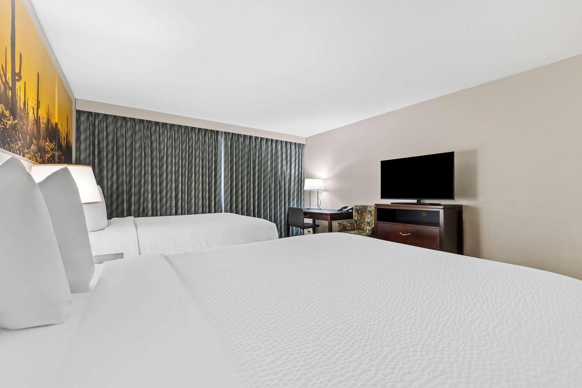 Days Inn & Suites By Wyndham Mesa Near Phoenix Eksteriør bilde