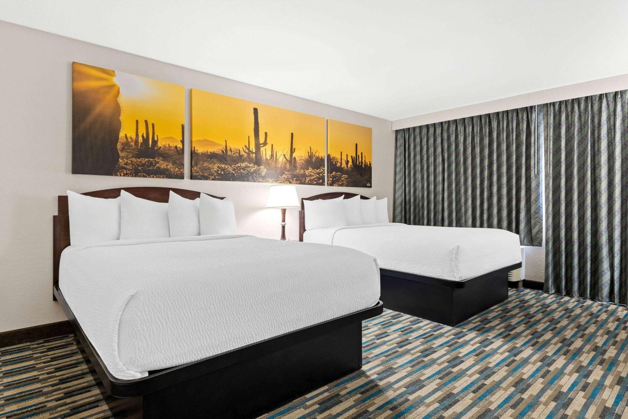 Days Inn & Suites By Wyndham Mesa Near Phoenix Eksteriør bilde